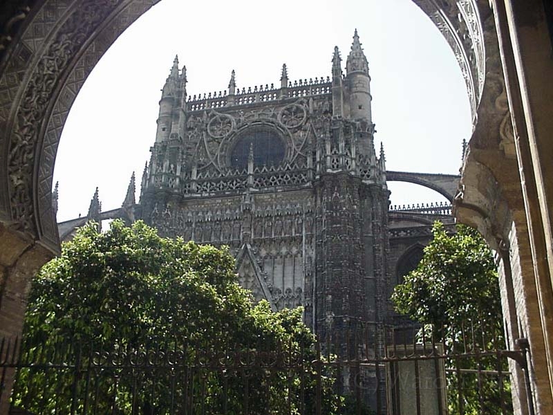 Catedral In Sevilla 2.jpg